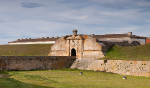 Porta_duplas_de_S._Francisco_d1.jpg