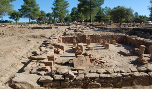 Sitio_Arqueologico_de_Vale_do_Mouro_D1.png