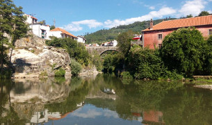 Praia_Fluvial_de_Avo_d1.jpg